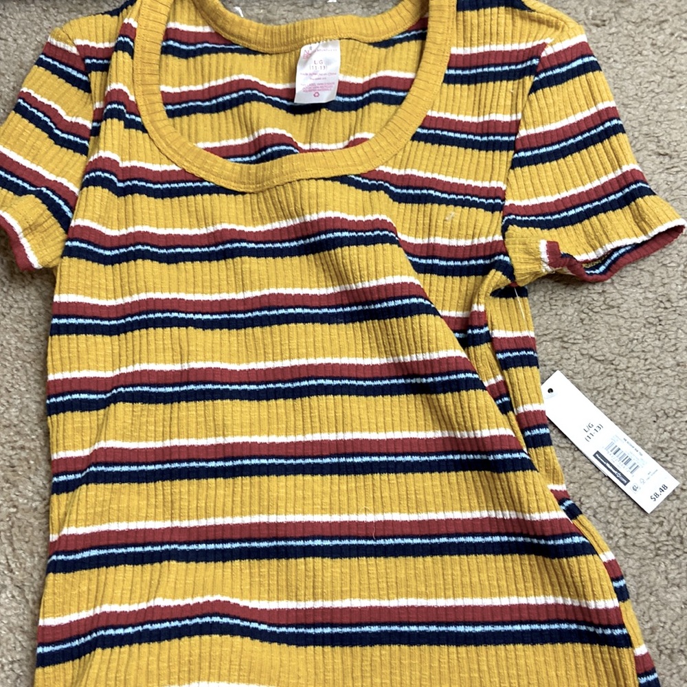 NO BOUNDARIES LARGE YELLOW BLUE WHITE T-SHIRT NEW WITH TAGS